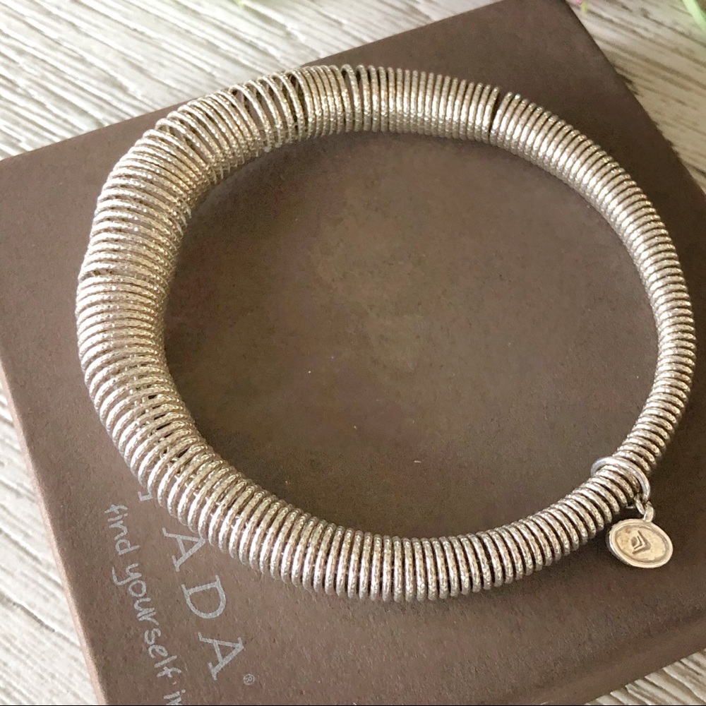 SILPADA ‘Brio’ Italian-Made Stretch Bracelet B3208
